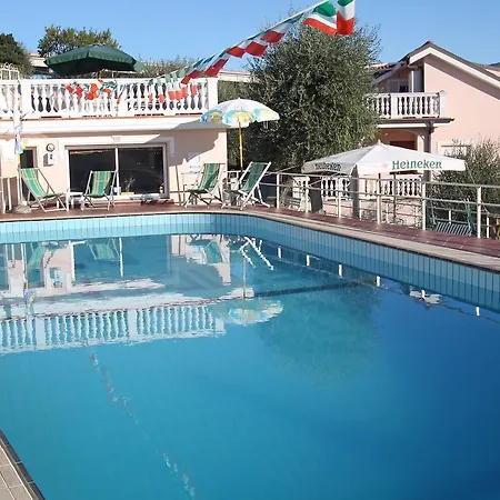 Apartment Locazione Turistica Edy.2 *